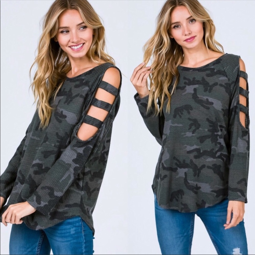 🆕 SB GLAM CAMO TOP - Picture 2 of 2